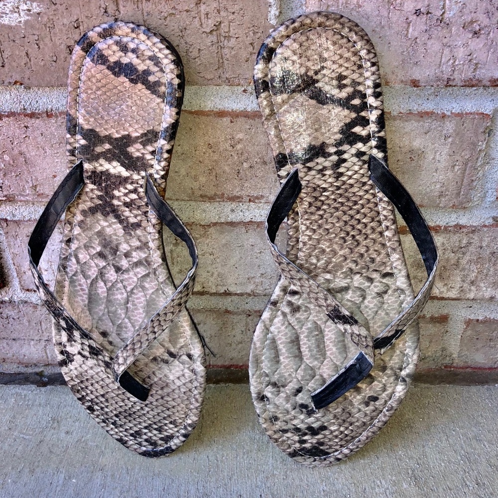 Printed flip flops